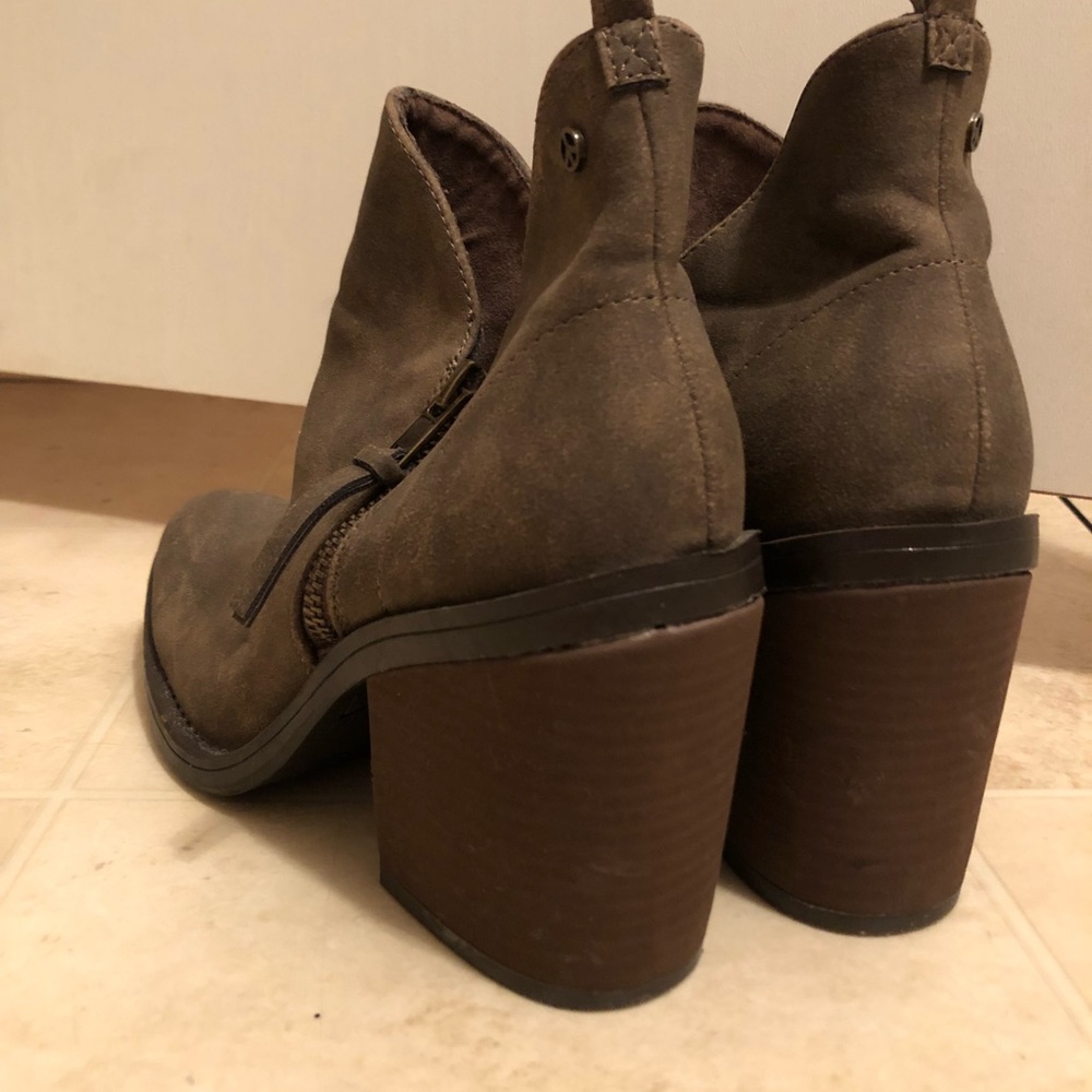 Groove booties - Picture 2 of 4